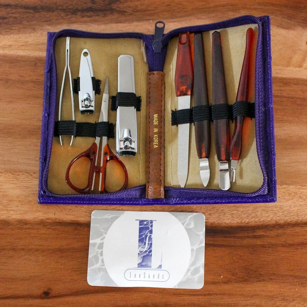 Lee Sands Manicure Set Purple Eel Skin Zippered Travel Case 7pc Grooming Kit